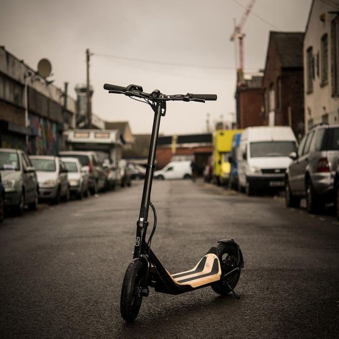 8TEV B12 Roam Electric Scooter - 42km Range North Sports Group